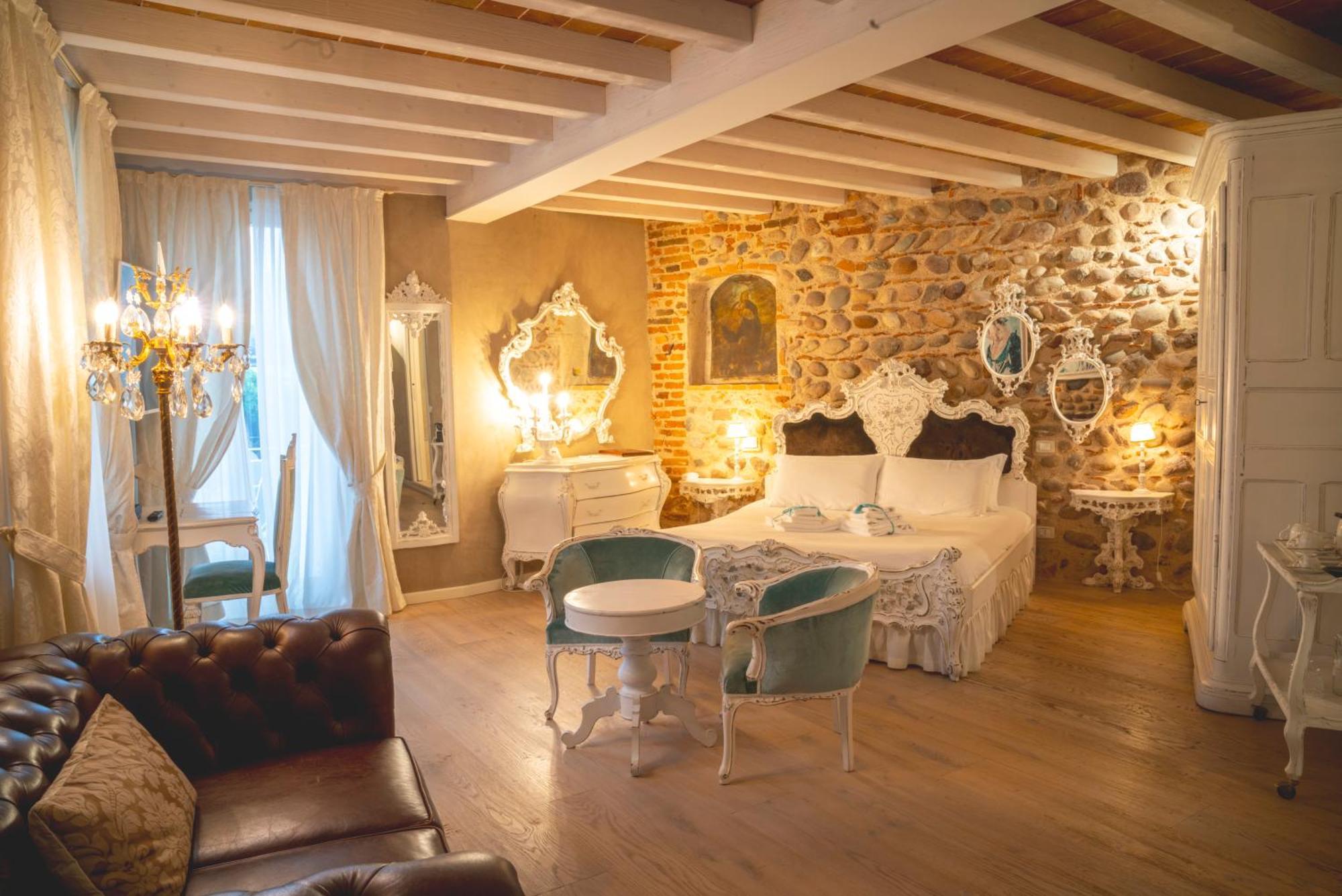Regia Rosetta - Royal Rooms Borghetto 明乔河畔的瓦雷奇奥 外观 照片