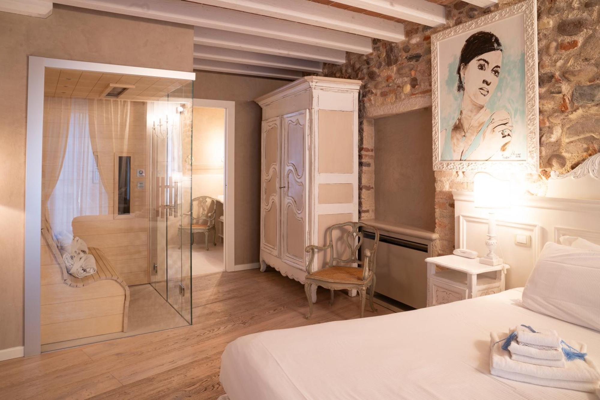 Regia Rosetta - Royal Rooms Borghetto 明乔河畔的瓦雷奇奥 外观 照片